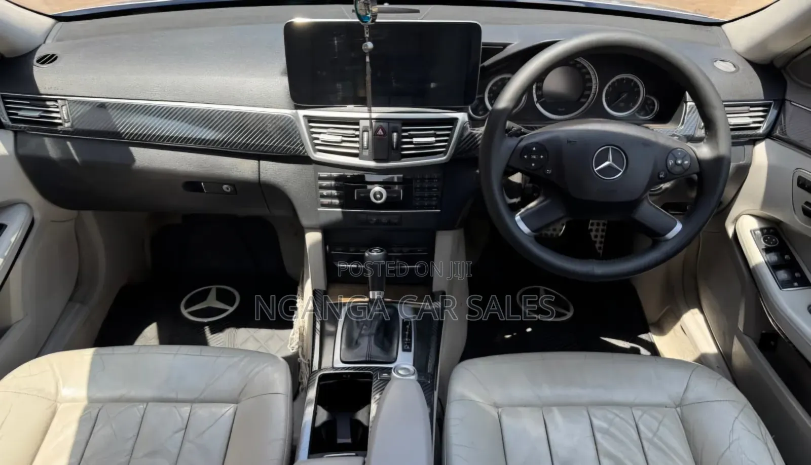 Mercedes-Benz E250 2010 Silver
