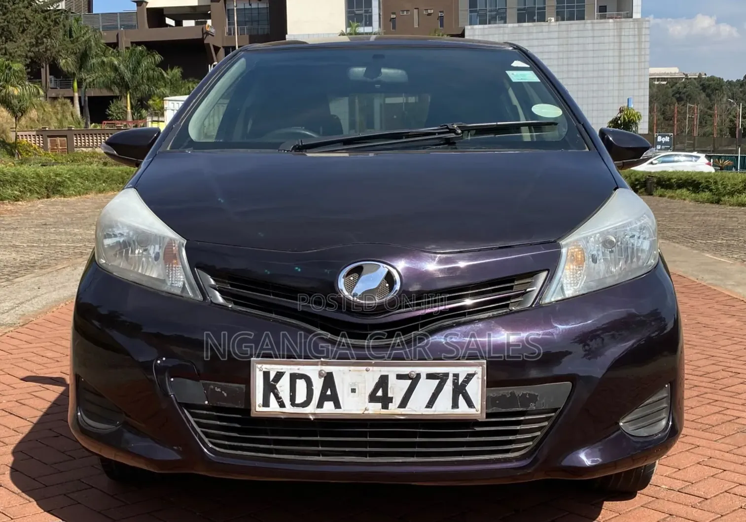 Toyota Vitz 2013 Purple