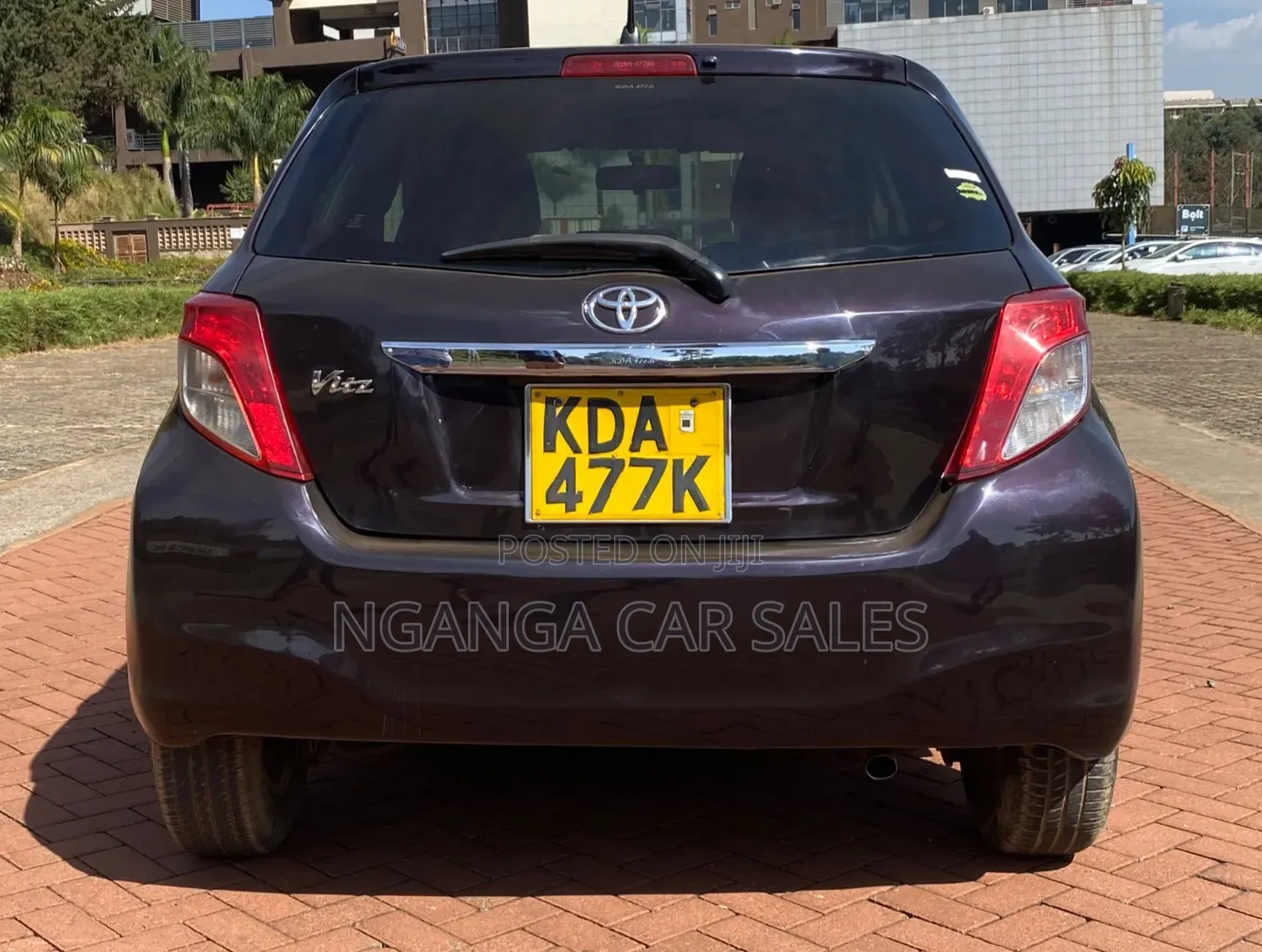 Toyota Vitz 2013 Purple