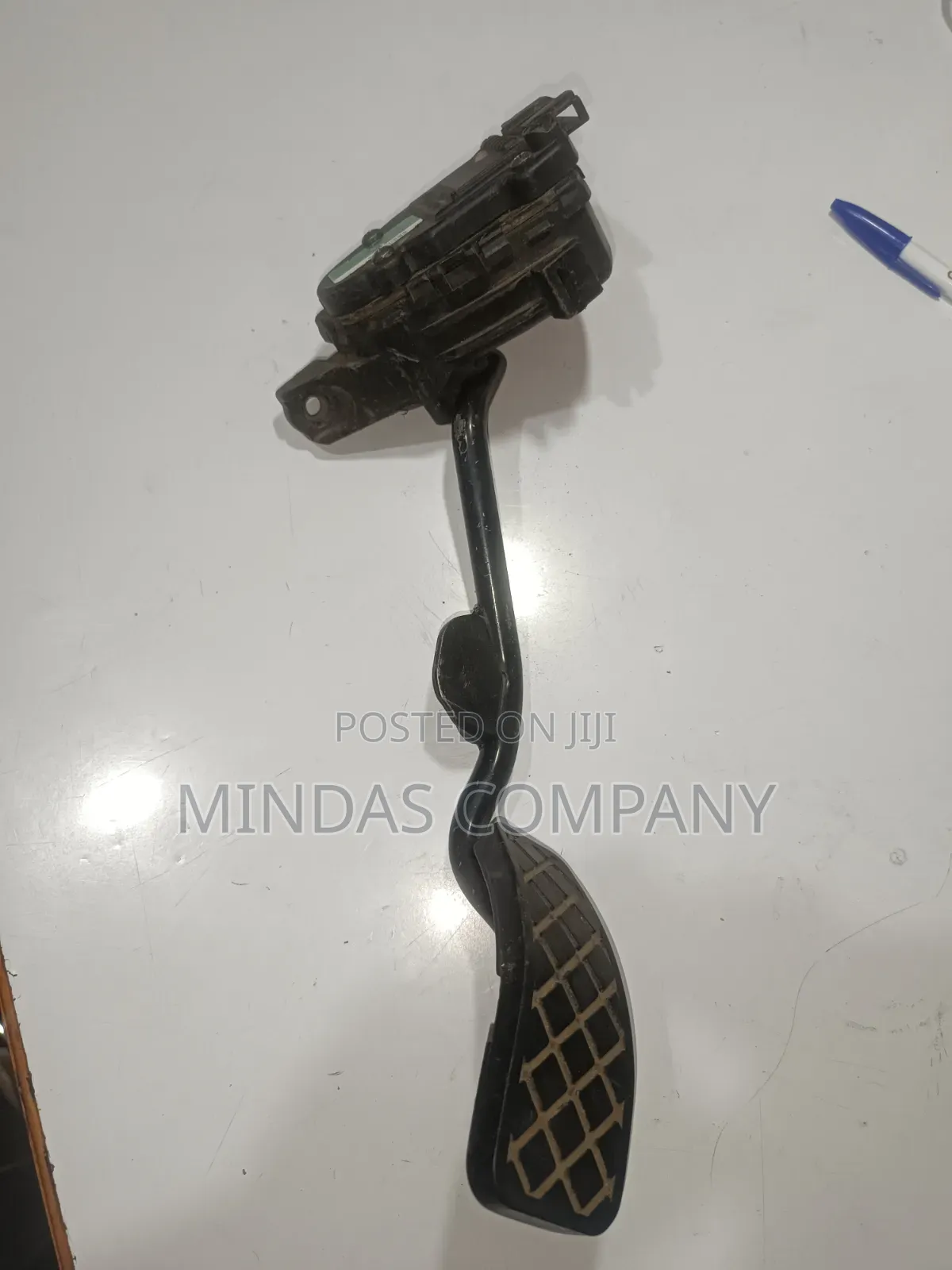Volkswagen Passat Automatic Acceleration Pedal