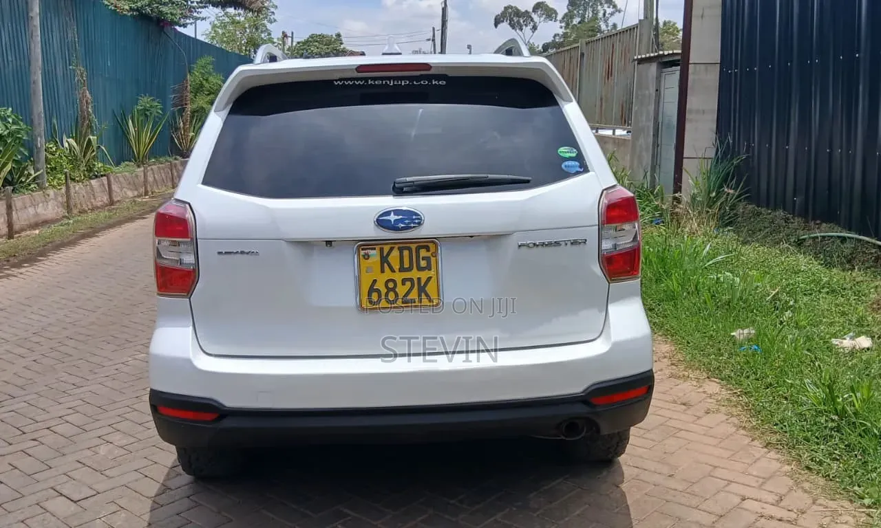 Subaru Forester 2014 White