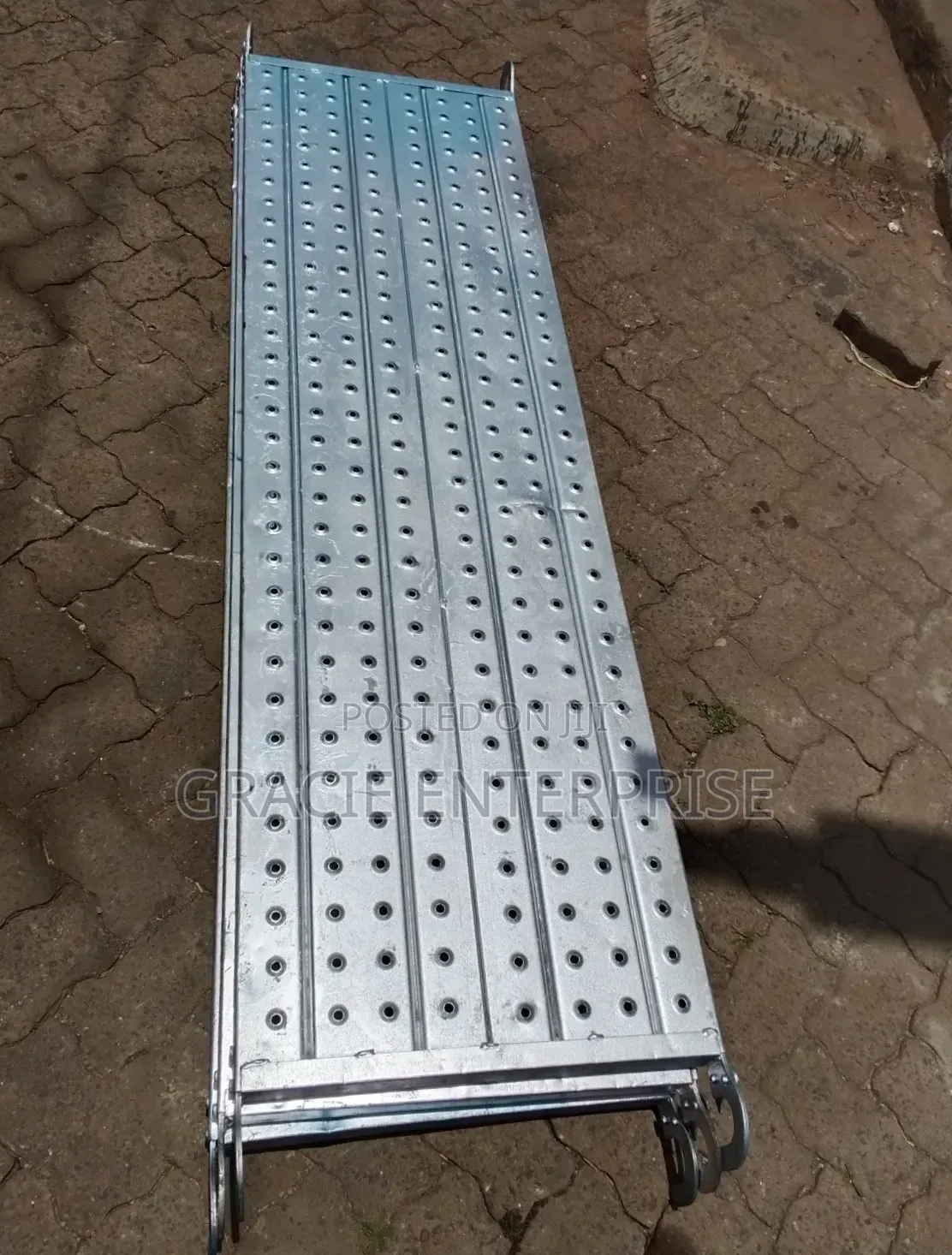 Strong Scaffolding Wide Platform