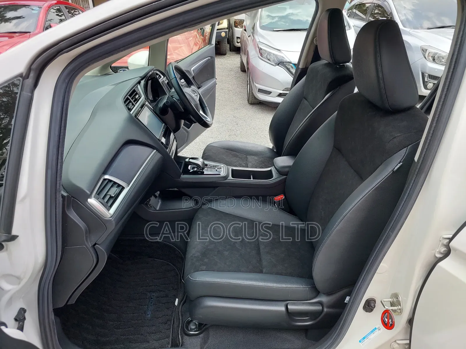 Honda Fit Shuttle 2019 Pearl
