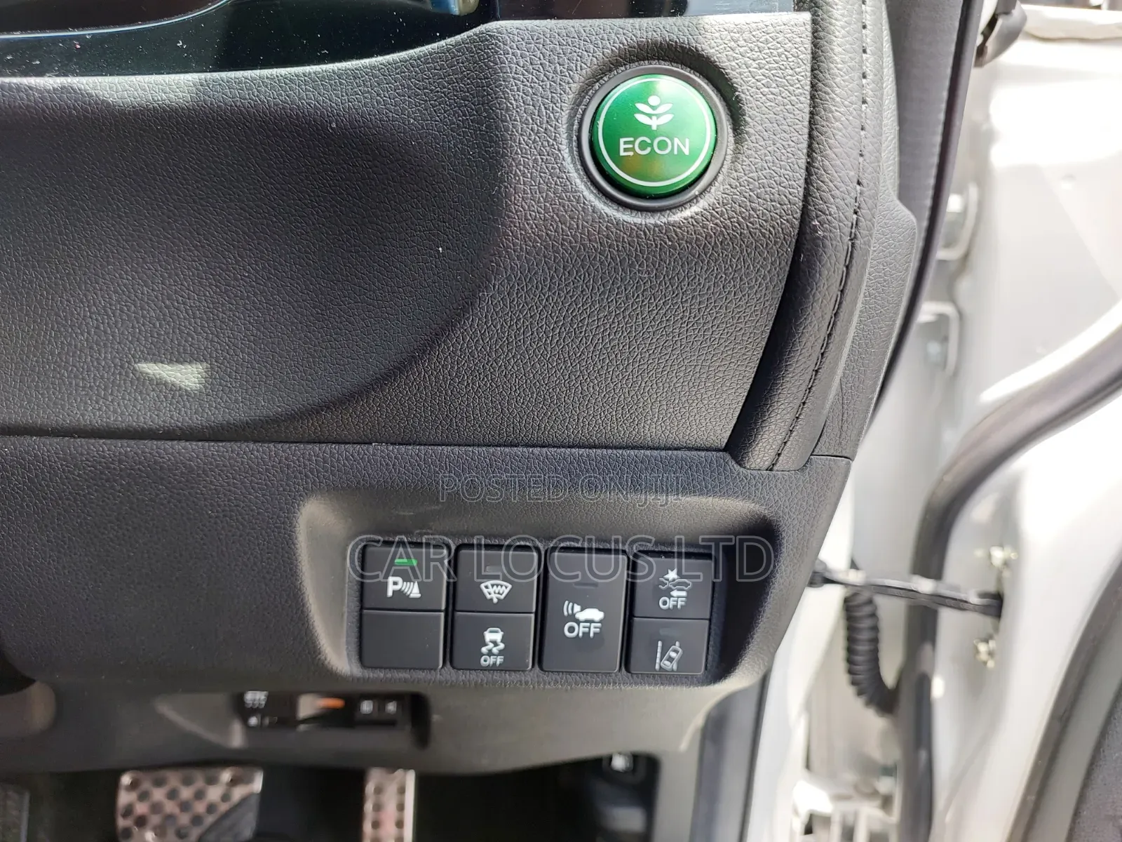 Honda Fit Shuttle 2019 Pearl