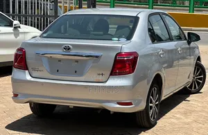 Toyota Axio 1.5 Hybrid G 2WD 2020 Silver