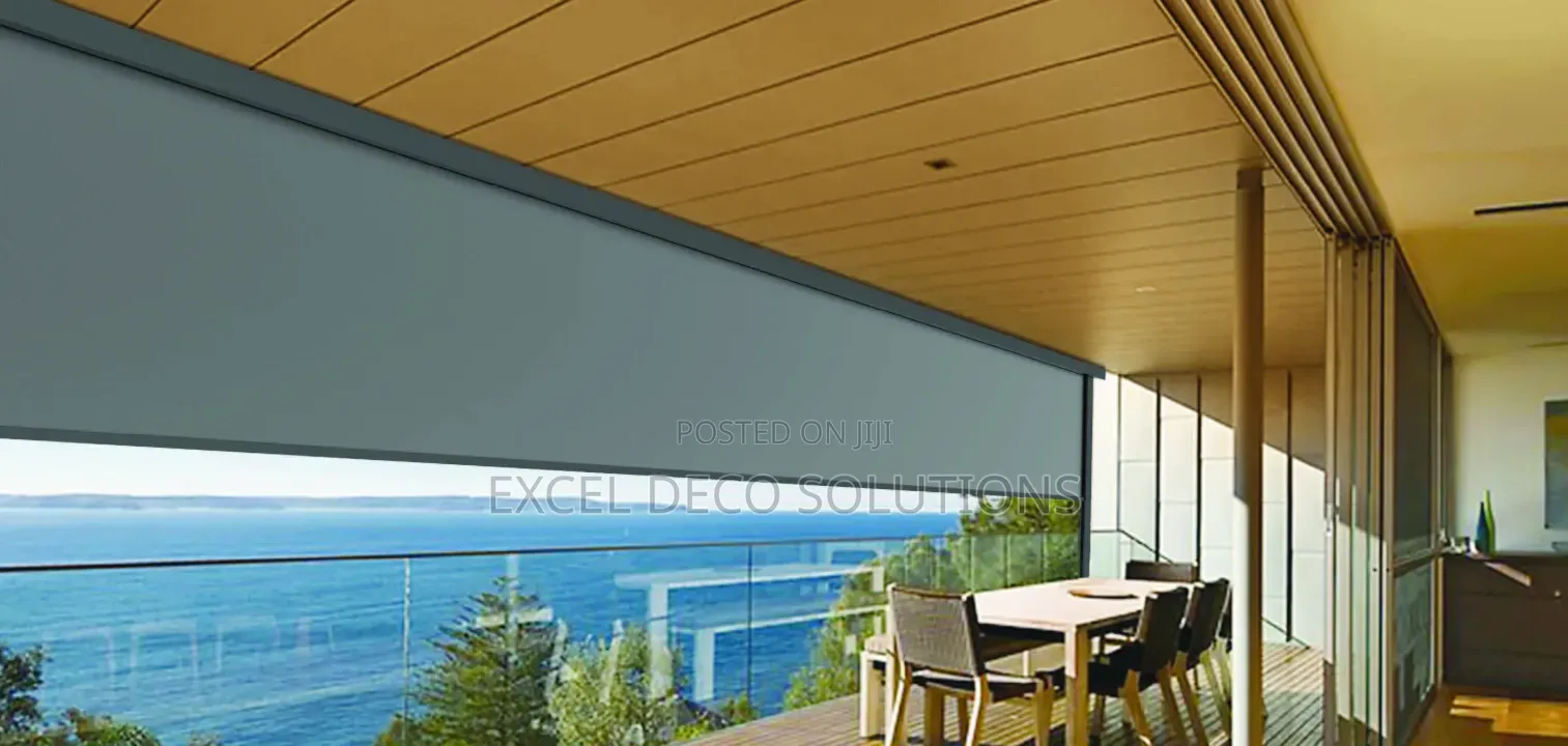 Sunscreen Roller Blinds – Reduce Glare & Filter Sunlight