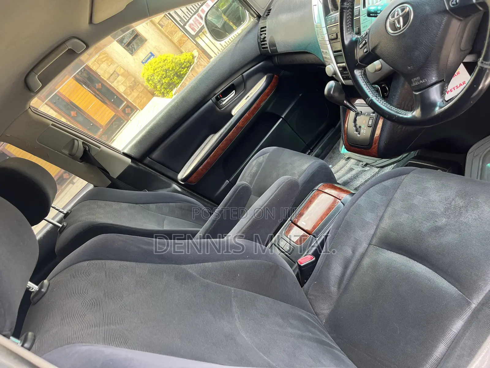 Toyota Harrier 2.4 2012 White