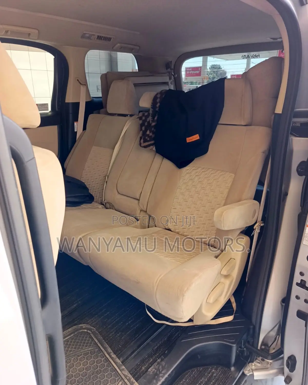 Toyota Vellfire 2016 Silver