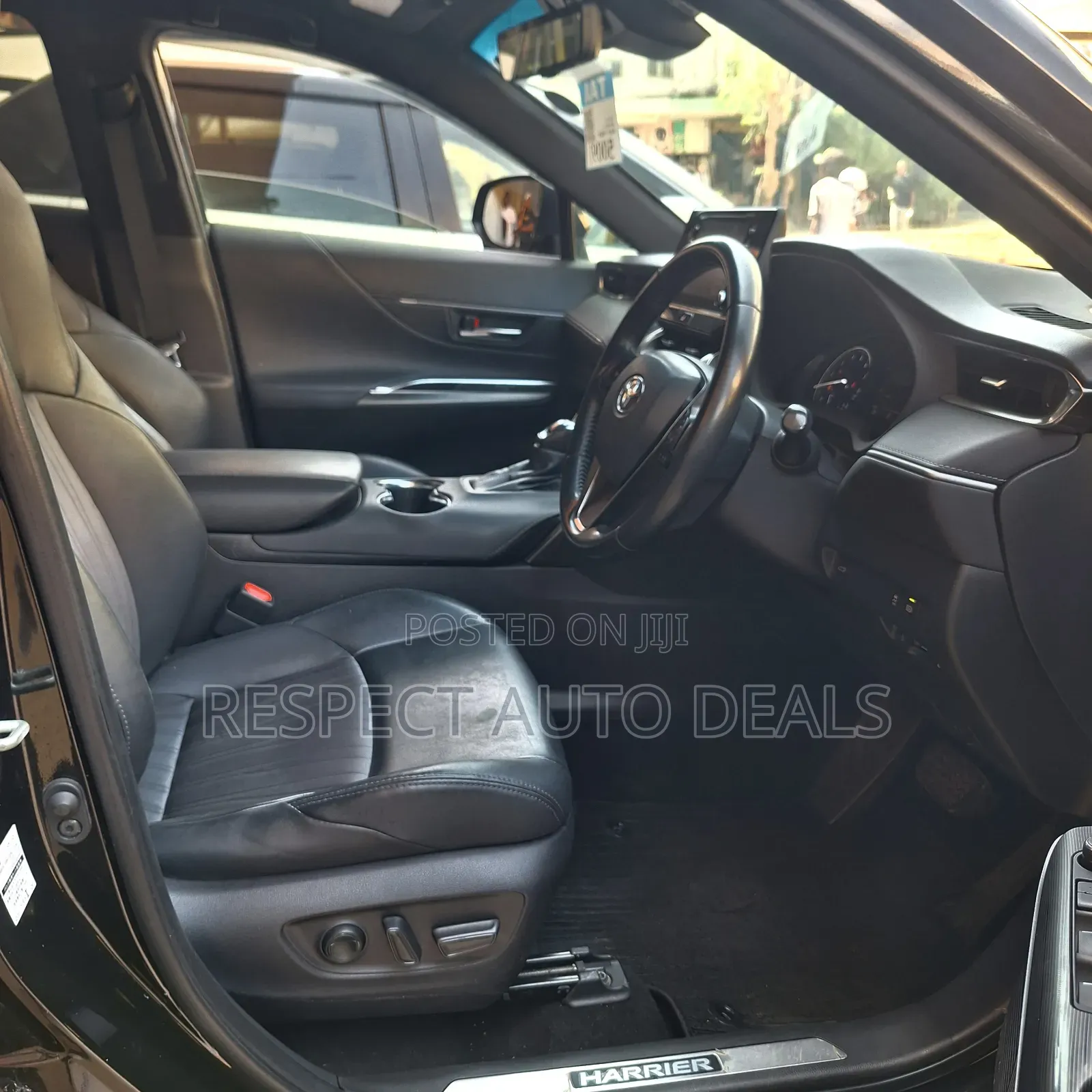 Toyota Harrier 2.0 2020 Black