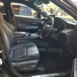Toyota Harrier 2.0 2020 Black