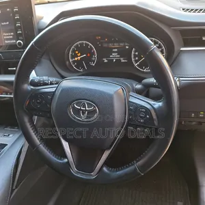 Toyota Harrier 2.0 2020 Black