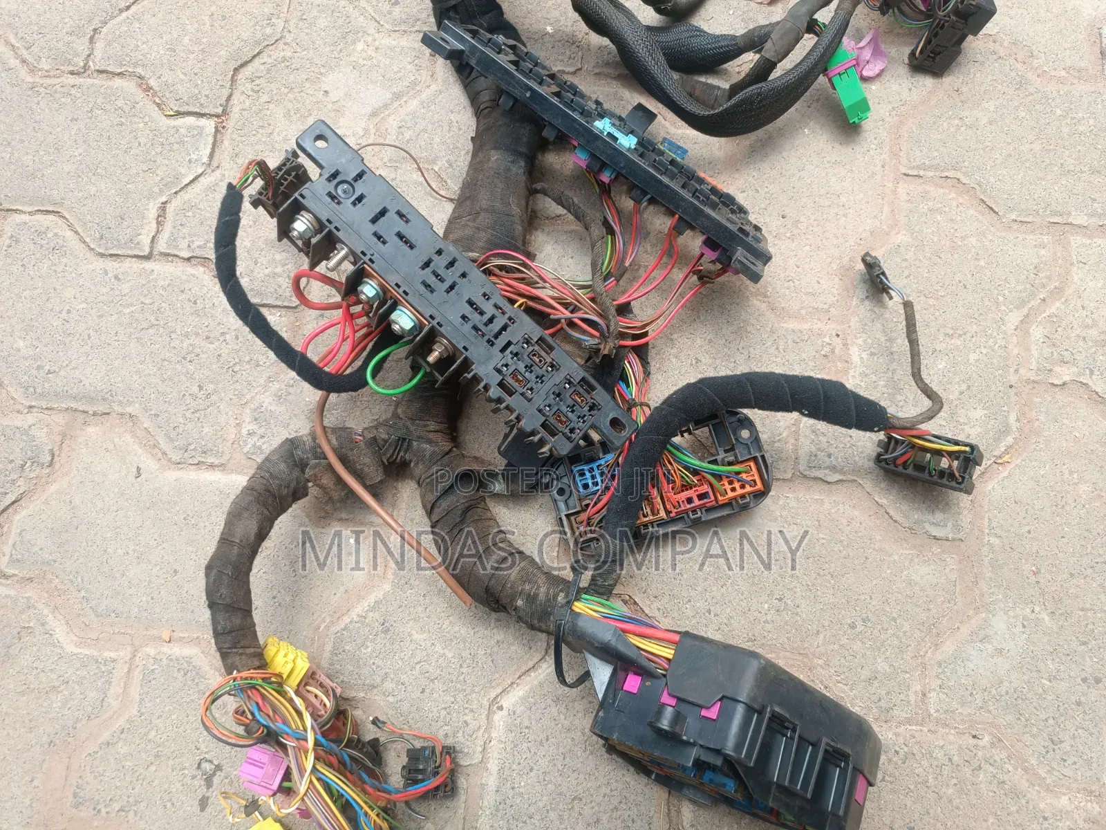 Volkswagen Passat (1.8T) Dashboard Harness