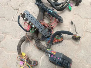 Volkswagen Passat (1.8T) Dashboard Harness