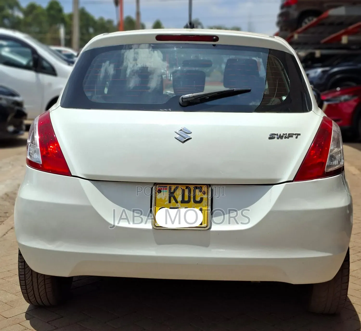 Suzuki Swift 2014 White