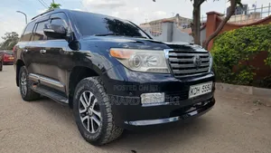 Toyota Land Cruiser 4.6 V8 ZX 2014 Black