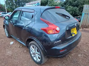 Nissan Juke 2012 Black