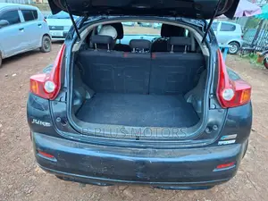 Nissan Juke 2012 Black