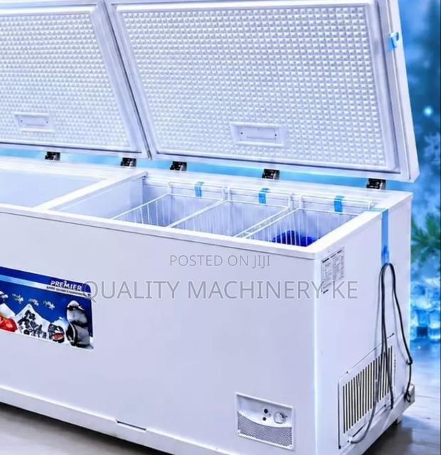 Spacious Internal Storage Premier 700L Freezer - thumbnail 2
