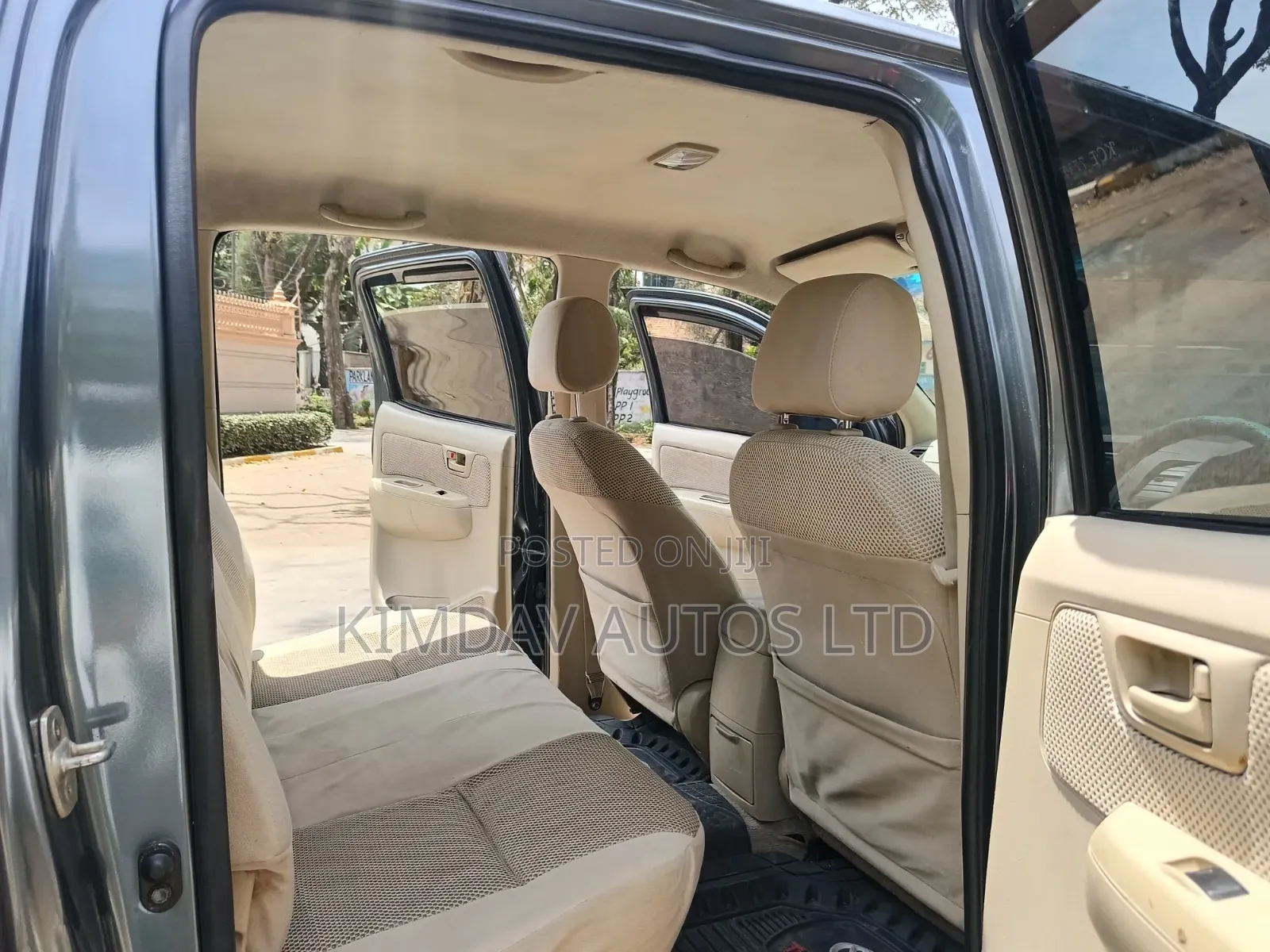 Toyota Hilux 3.0 D-4D Double Cab 2008 Gray