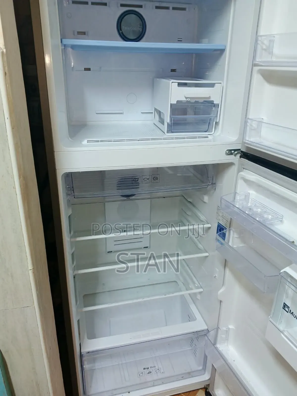 Samsung Refrigerator on Sale.