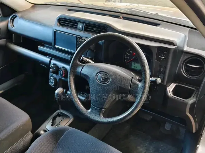 Toyota Probox 2020 Silver