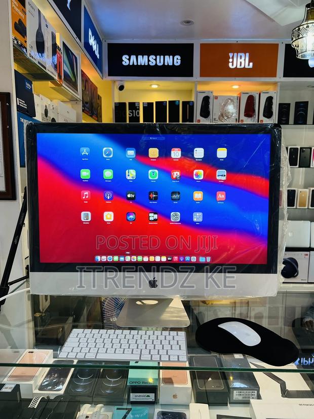 Desktop Computer Apple iMac 8GB Intel Core i5 SSD 256GB