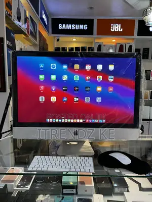 Desktop Computer Apple iMac 8GB Intel Core i5 SSD 256GB