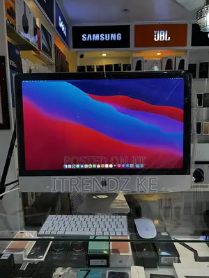 Desktop Computer Apple iMac 8GB Intel Core i5 SSD 256GB