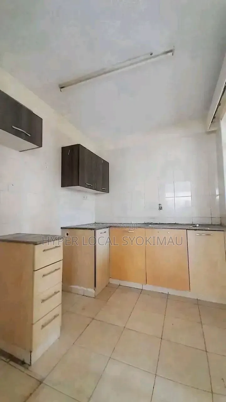 2bdrm Apartment in Gateway Mall Area for rent