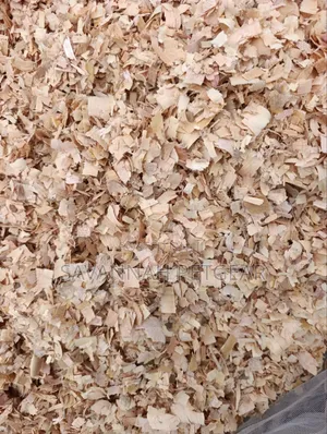 Mixed Wood Small Animal Bedding for Hamster, Rabbit, Guinea