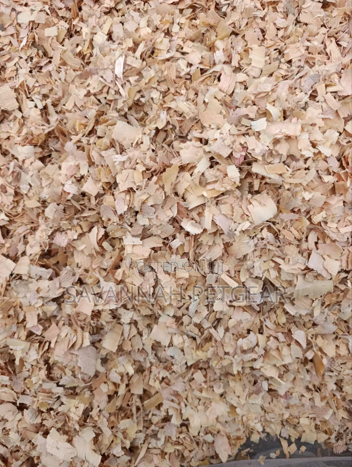 Mixed Wood Small Animal Bedding for Hamster, Rabbit, Guinea