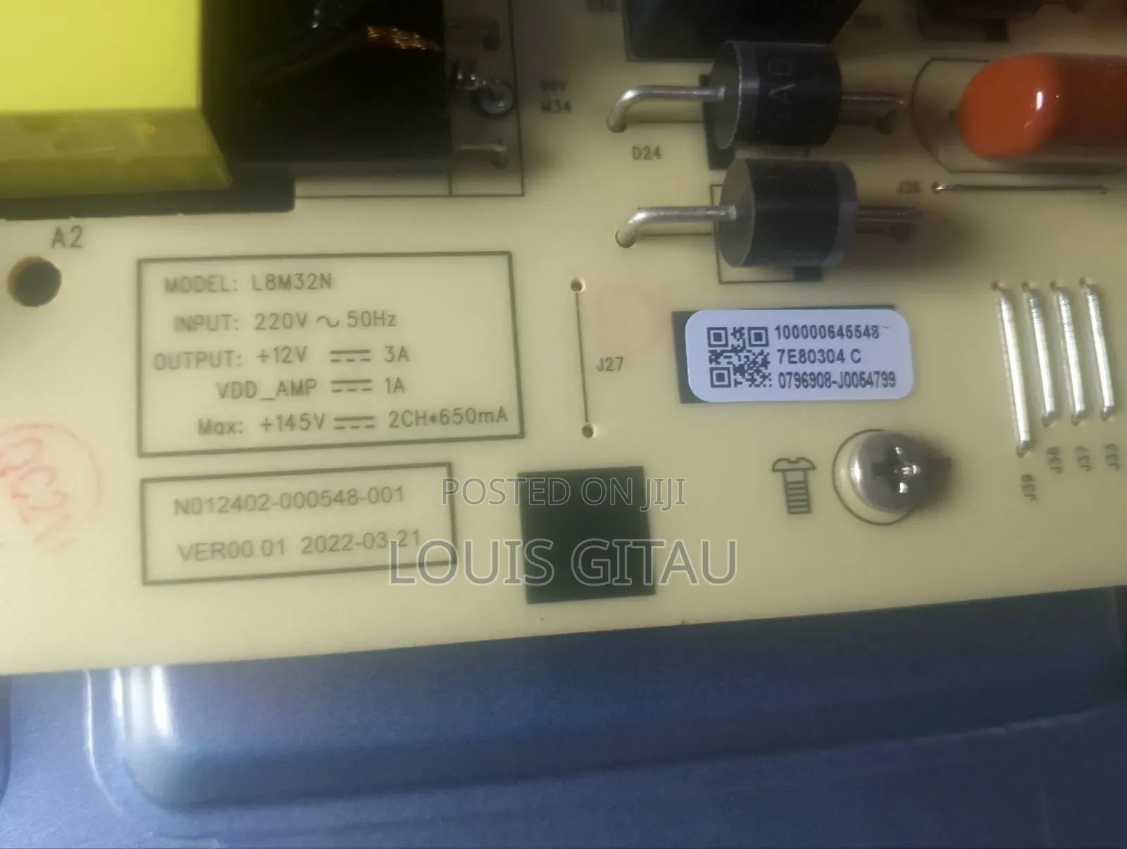 Sky Worth 70 Inch Broken TV Screen Selling Internal Components