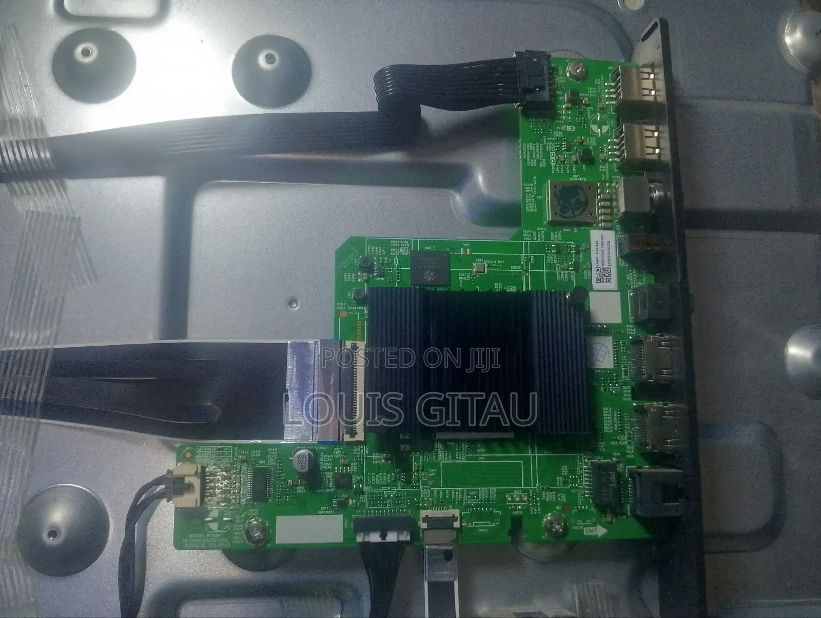 Sky Worth 70 Inch Broken TV Screen Selling Internal Components