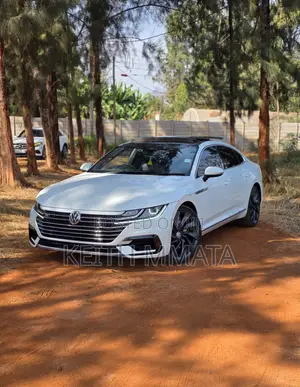 Volkswagen Arteon 2.0T SE R-Line w/20 AWD 4MOTION 2019 White