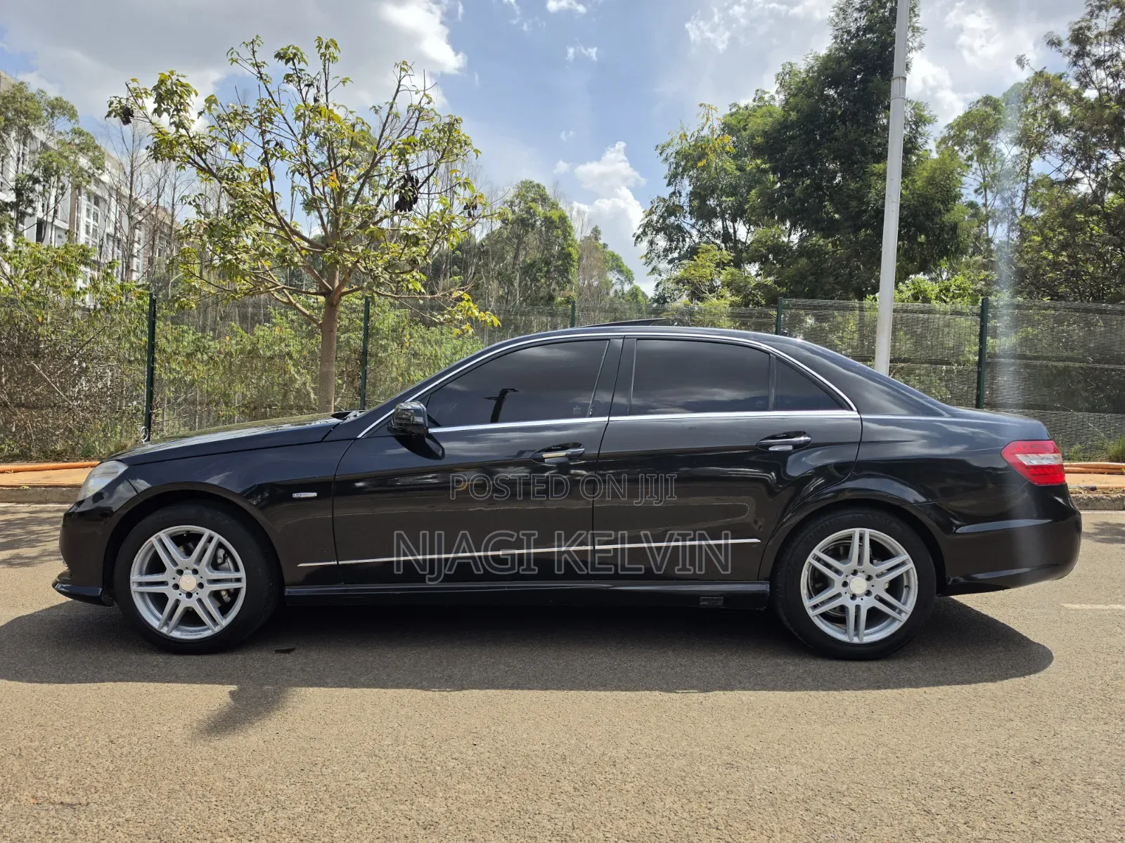 Mercedes-Benz E250 2012 Black