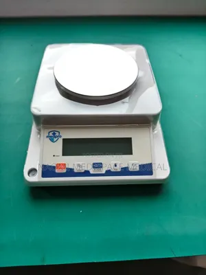A Precision Laboratory Analytical Balance 1100g/0.01g