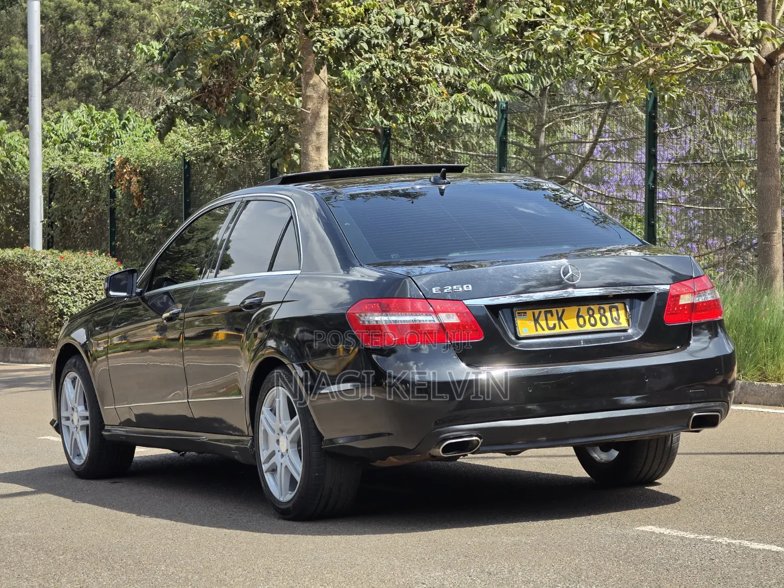 Mercedes-Benz E250 2012 Black
