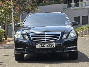 Mercedes-Benz E250 2012 Black