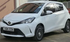 Toyota Vitz 1.3 AWD 5dr 2016 White