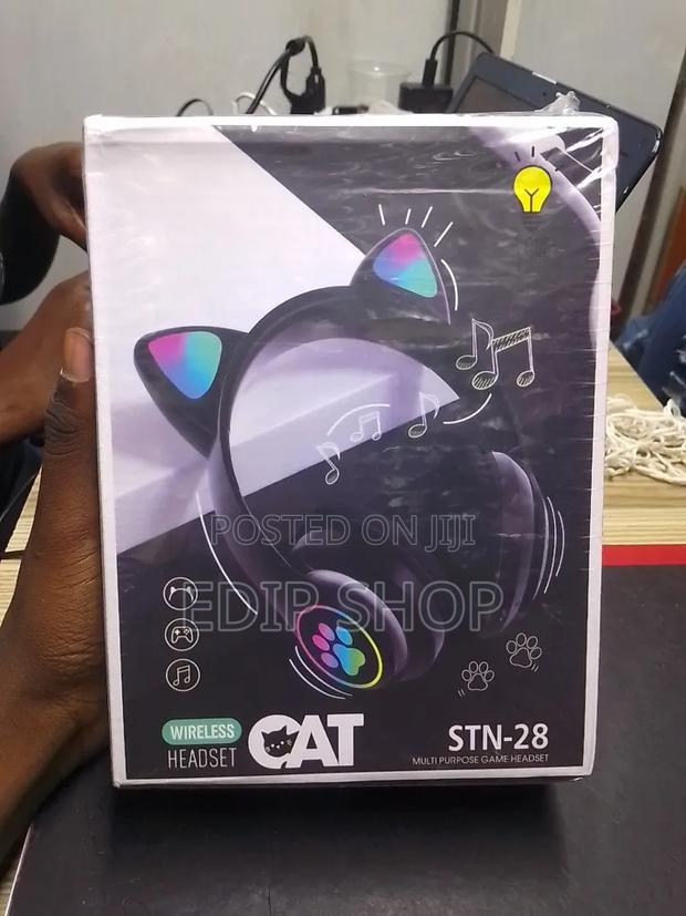 Black Kids Wireless Headset - main view
