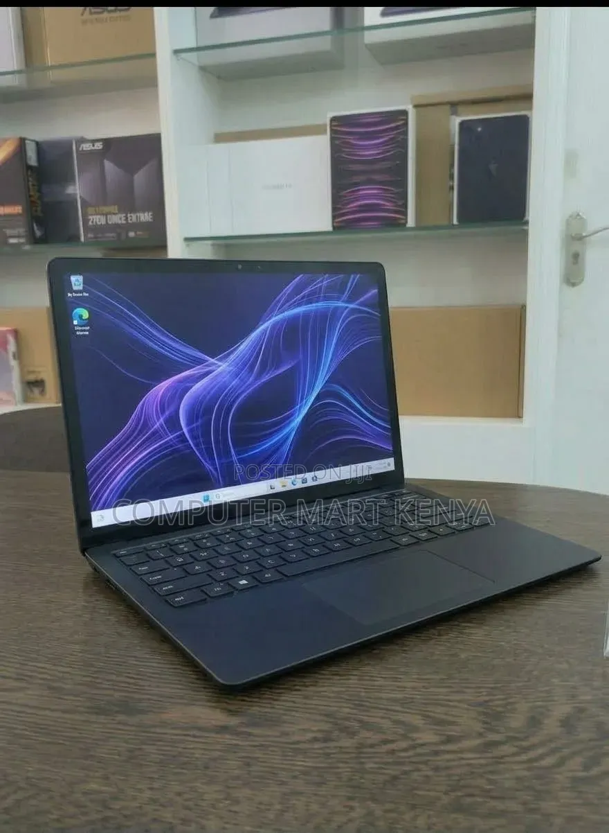 New Laptop Microsoft Surface Laptop 4 16GB Intel Core i7 SSD 512GB
