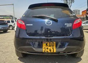 Mazda Demio 2014 Blue