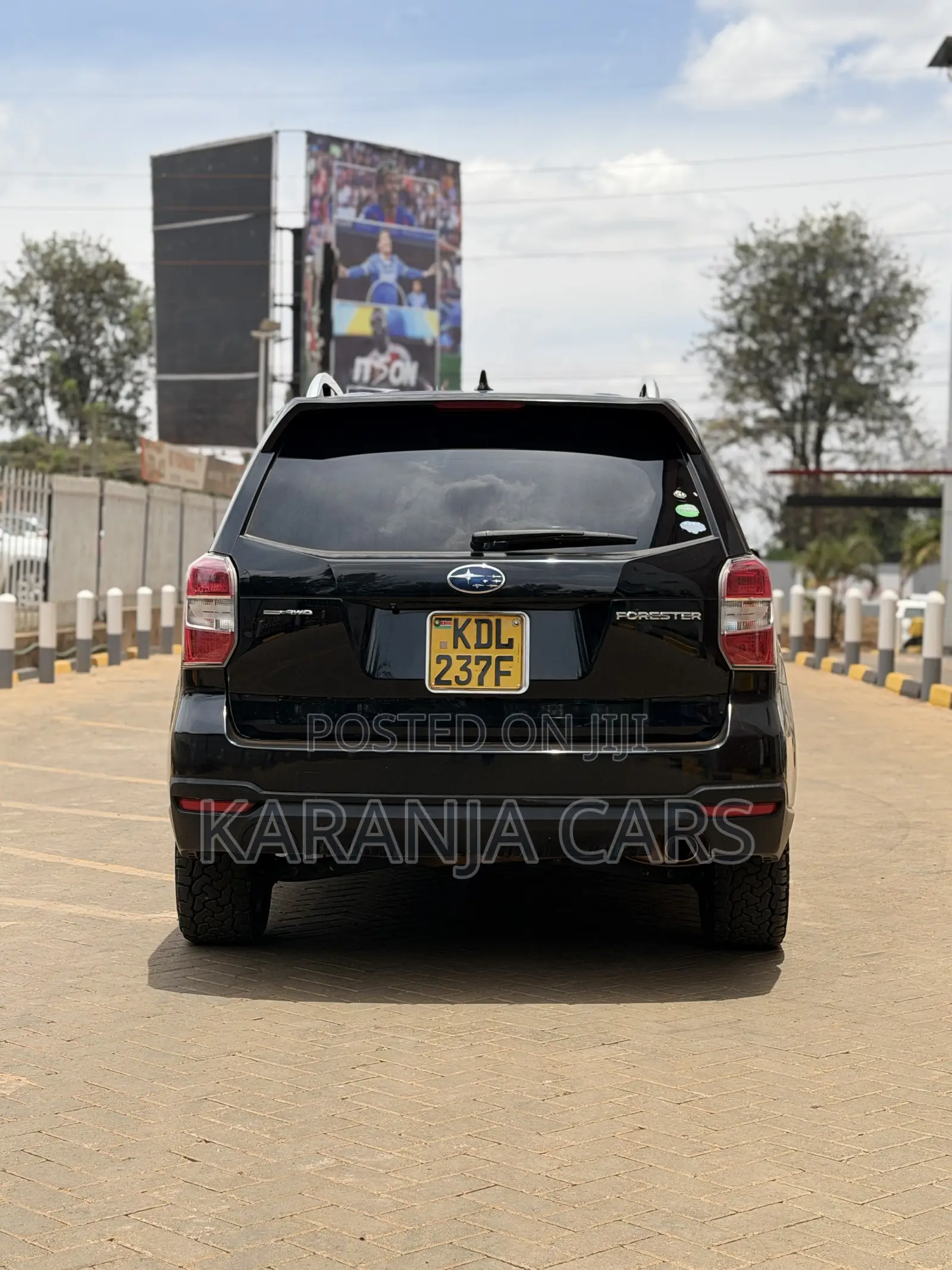Subaru Forester 2015 Black