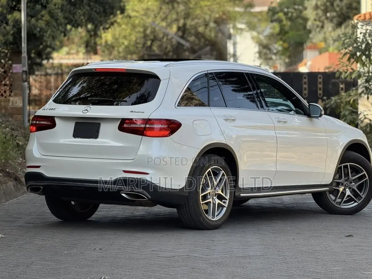 Mercedes-Benz GLC-Class 2019 White
