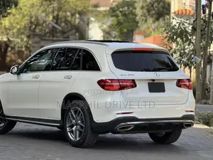 Mercedes-Benz GLC-Class 2019 White