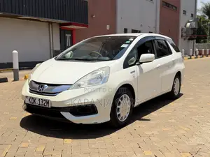 Honda Fit Shuttle 2015 Pearl
