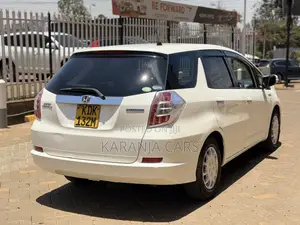 Honda Fit Shuttle 2015 Pearl