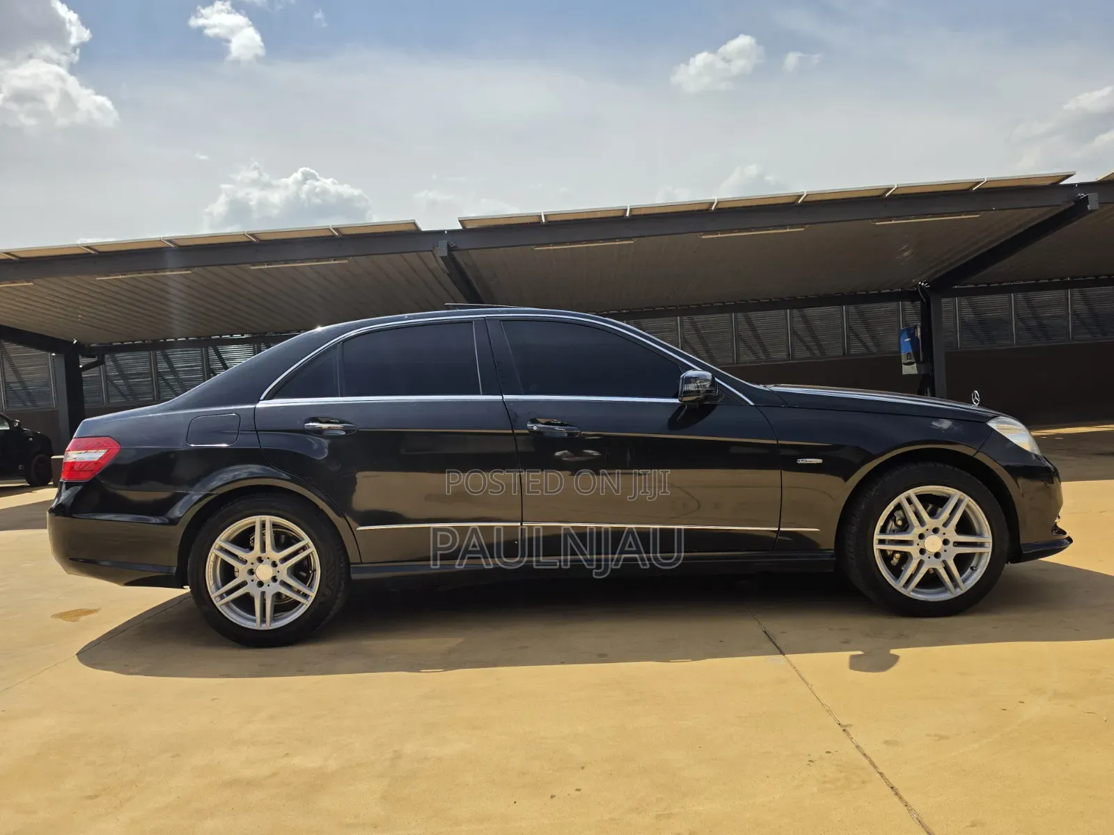 Mercedes-Benz E250 2015 Black