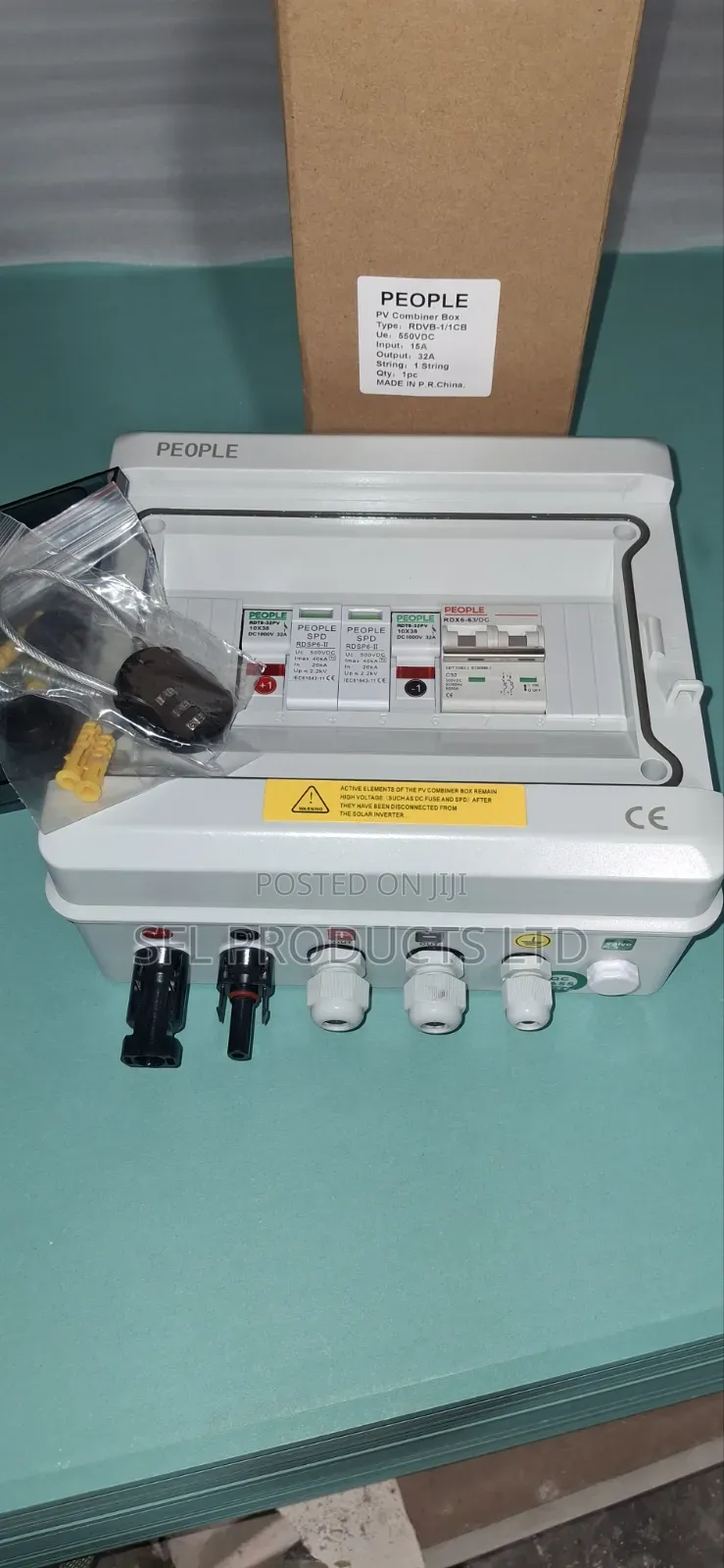 Solar Panel String Combiner Box 500VDC