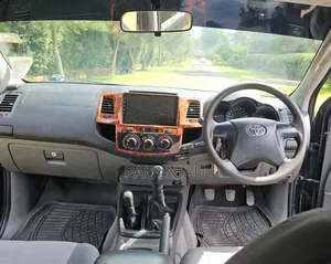Toyota Hilux 2013